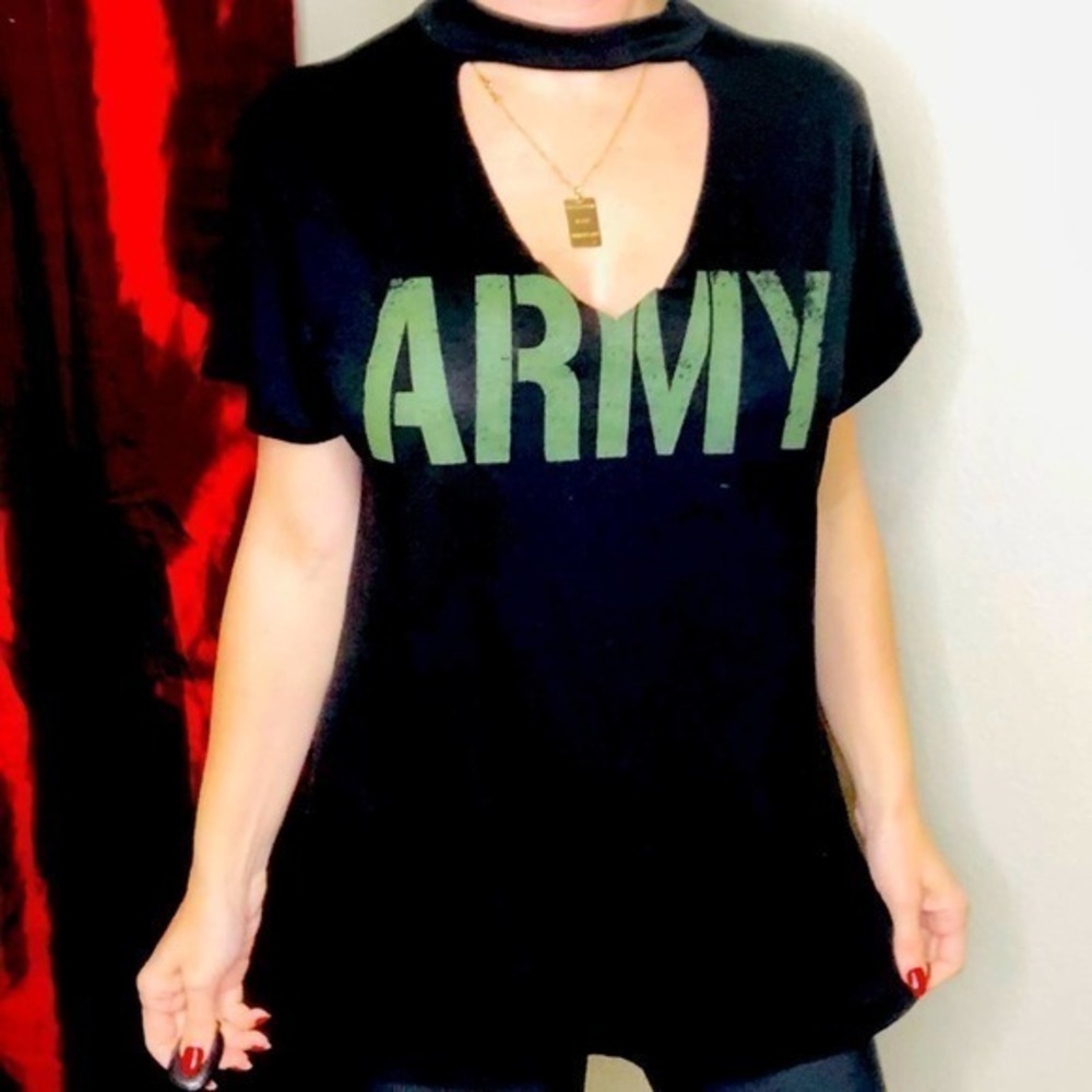 American Rebel ARMY chocker T shirt henley XL
